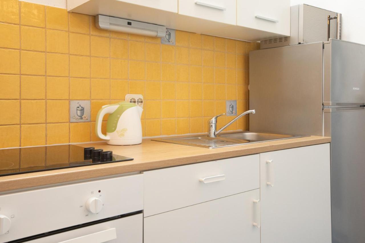 Vega Apartments Podgora Extérieur photo